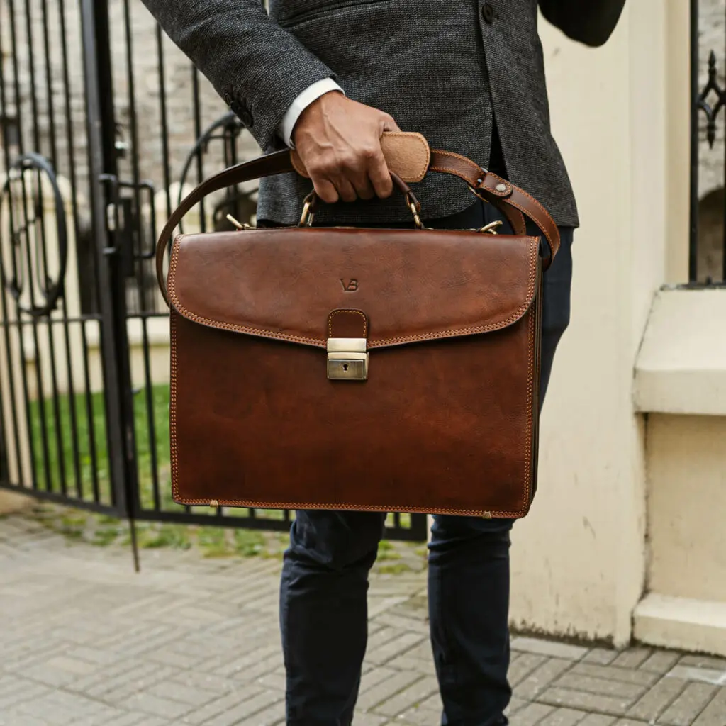 Nahast Portfell No.1 Von Baer - pruun modelliga (1)