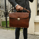 Nahast Portfell No.1 Von Baer - pruun modelliga (1)