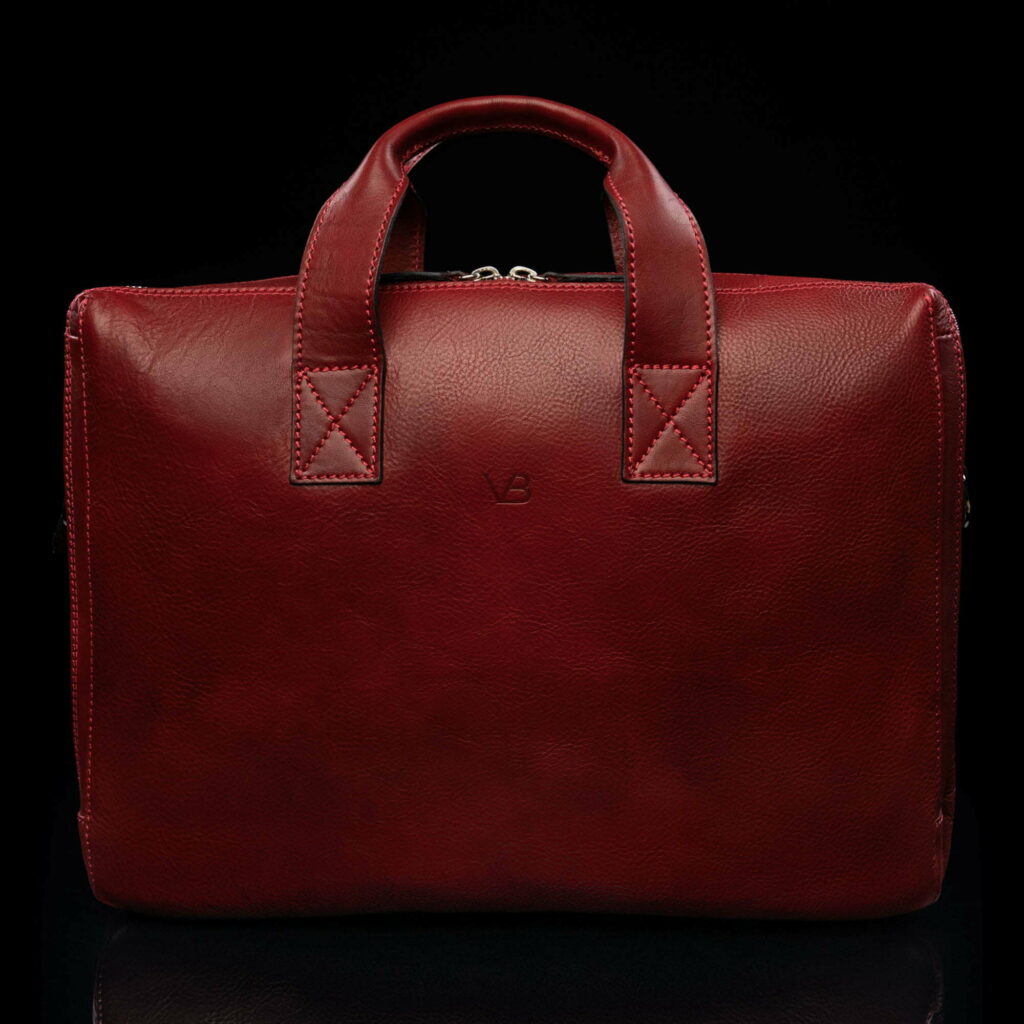 Essential plus Nahast Arvutikott punane eestvaade