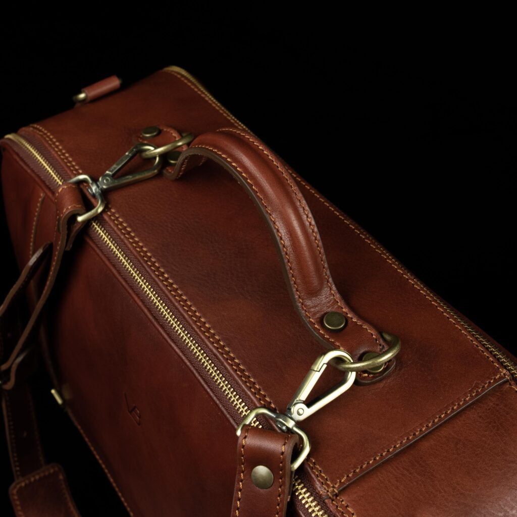 von baer tallinn 10x nahast kvaliteetne seljakott arvutikott kaamerakott eesti disain