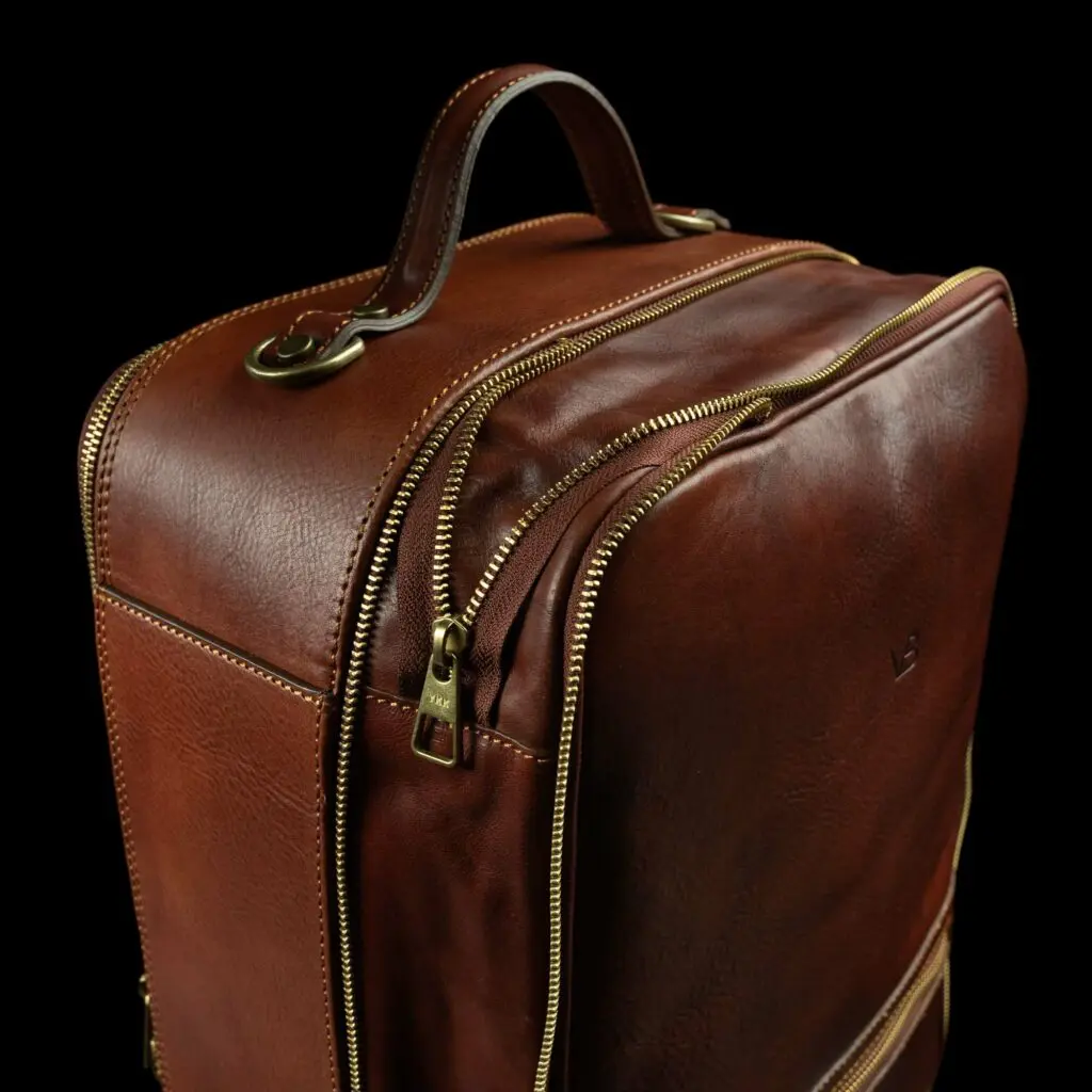 von baer tallinn 10x nahast seljakott arvutikott kaamerakott eesti disain