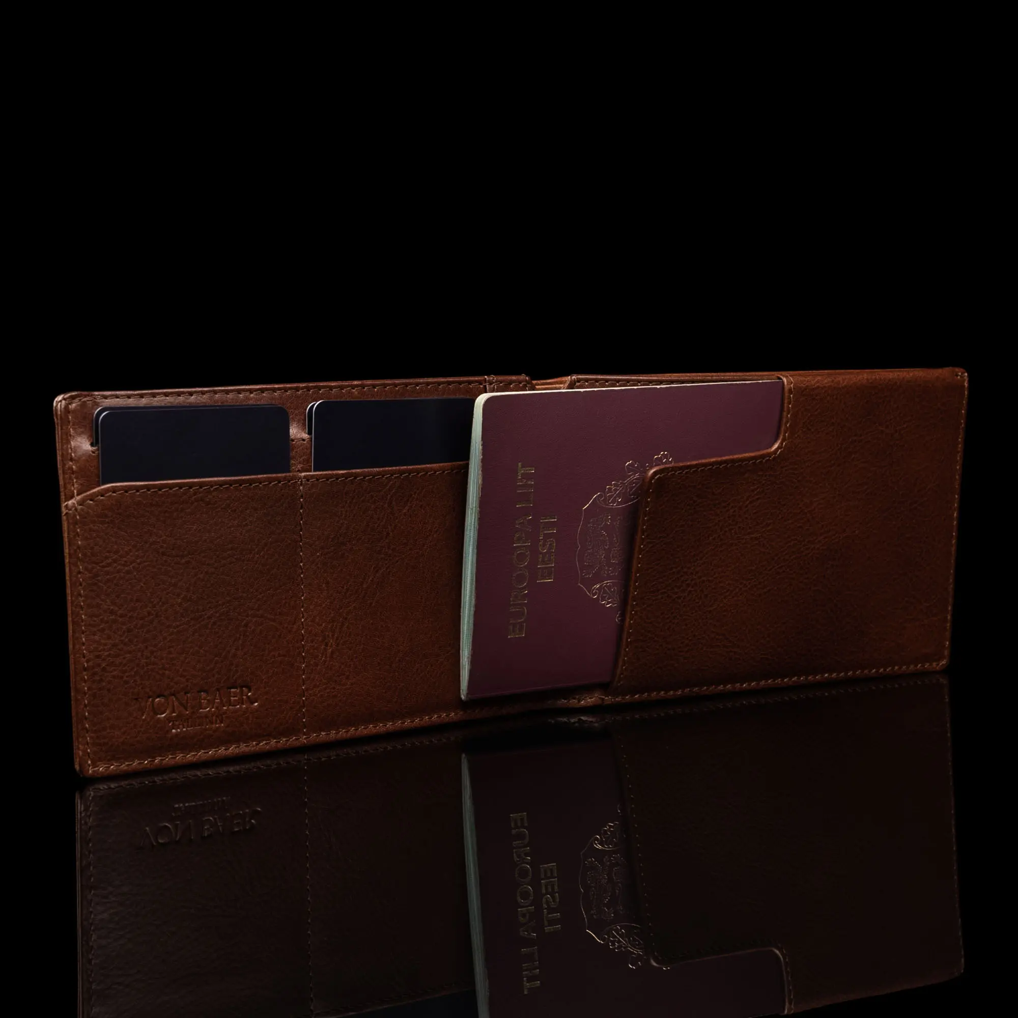 von baer travel organizer premium nahast passihoidja rahakott reisiks käsitsi valmistatud